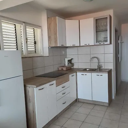 Apartments Galeb Primosten Exterior photo
