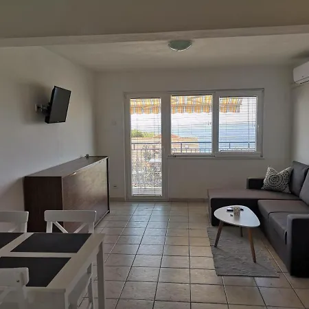 Apartments Galeb Primosten Exterior photo