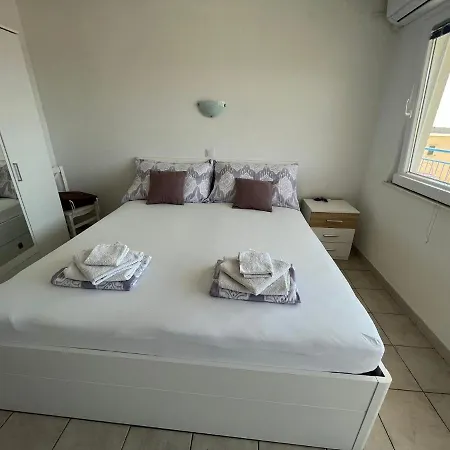 Apartments Galeb Primosten Exterior photo