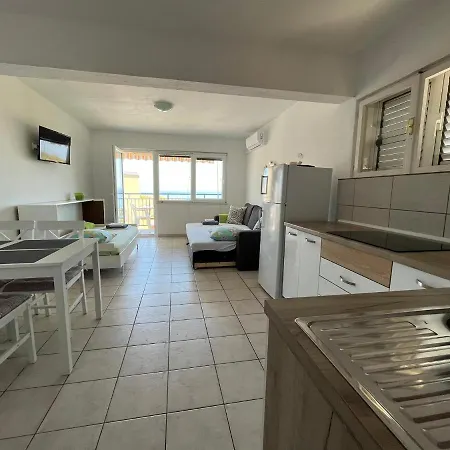 Apartments Galeb Primosten Exterior photo