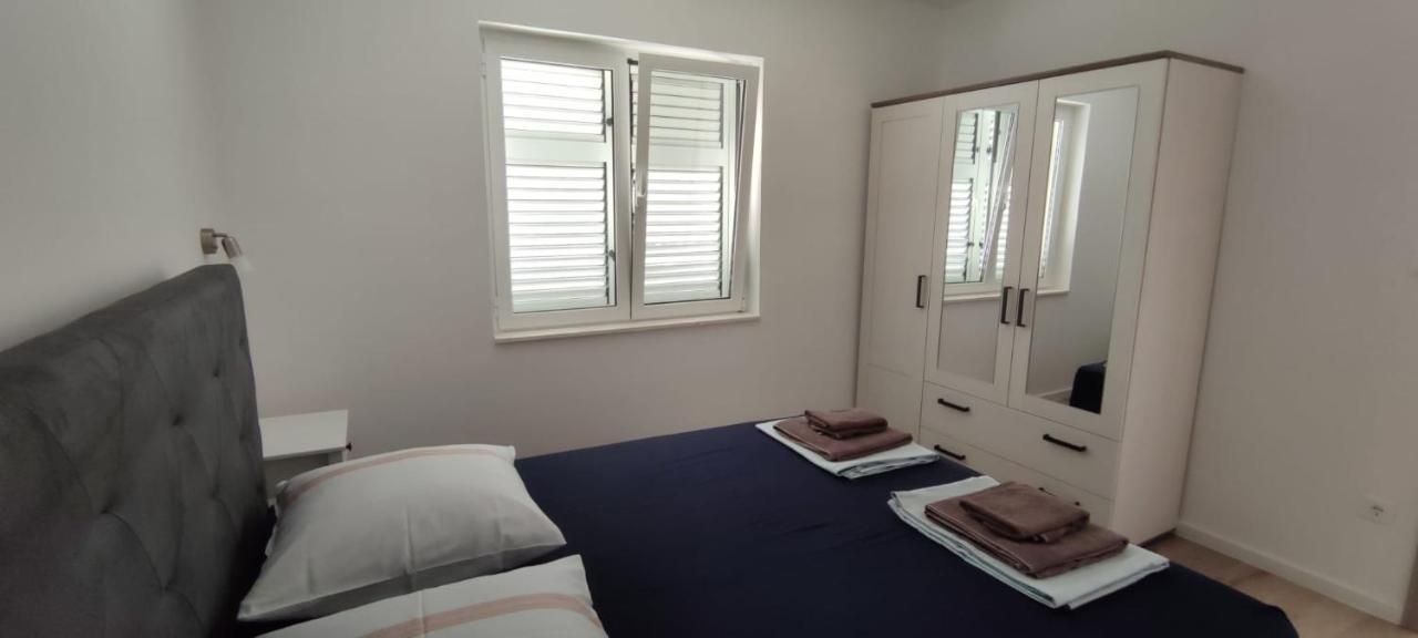 Galeb Apartman Primosten